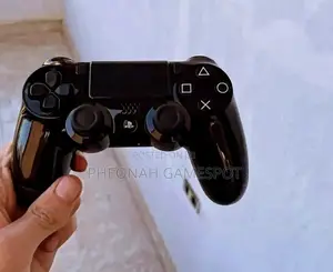 Genuine Dubai Used Ps4 Controllers - Excellent Local Quality