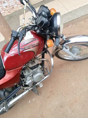 Bajaj Boxer 100 2015 Red