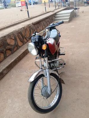 Bajaj Boxer 100 2015 Red