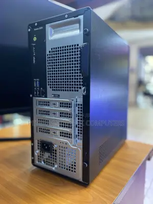 Desktop Computer Dell Vostro 3900 8GB Intel Core i7 HDD+SSD 512GB