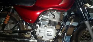 Bajaj Boxer 100 2025 Red