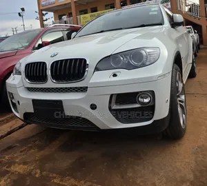 BMW X6 xDrive35i 4x4 Coupe (3.0L 6cyl 8A) 2012 White