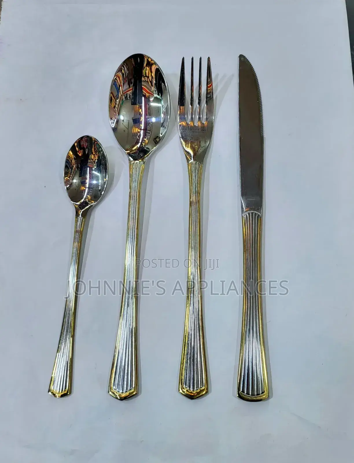 24pics Strong Stainless Steel Cutlery Set