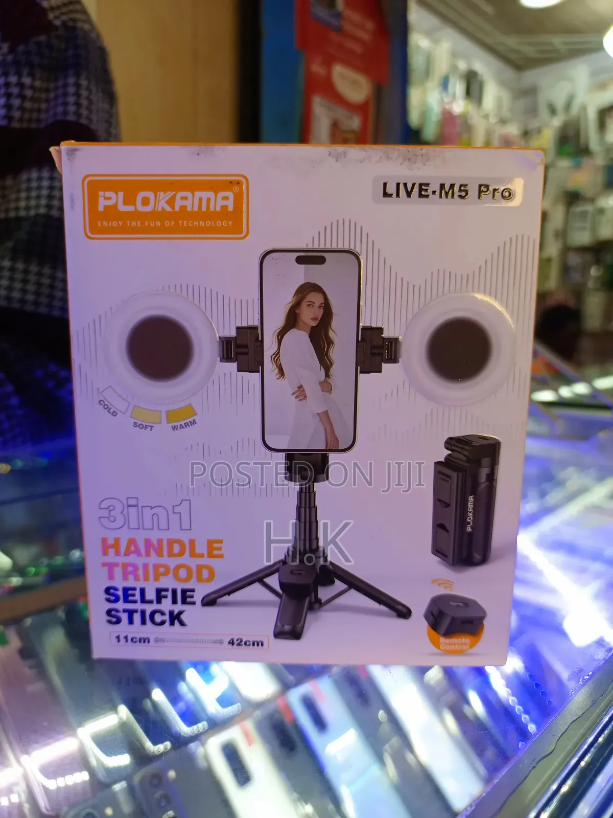 Plokama Live-M5 Pro 3-in-1 Handle Tripod Selfie Stick.