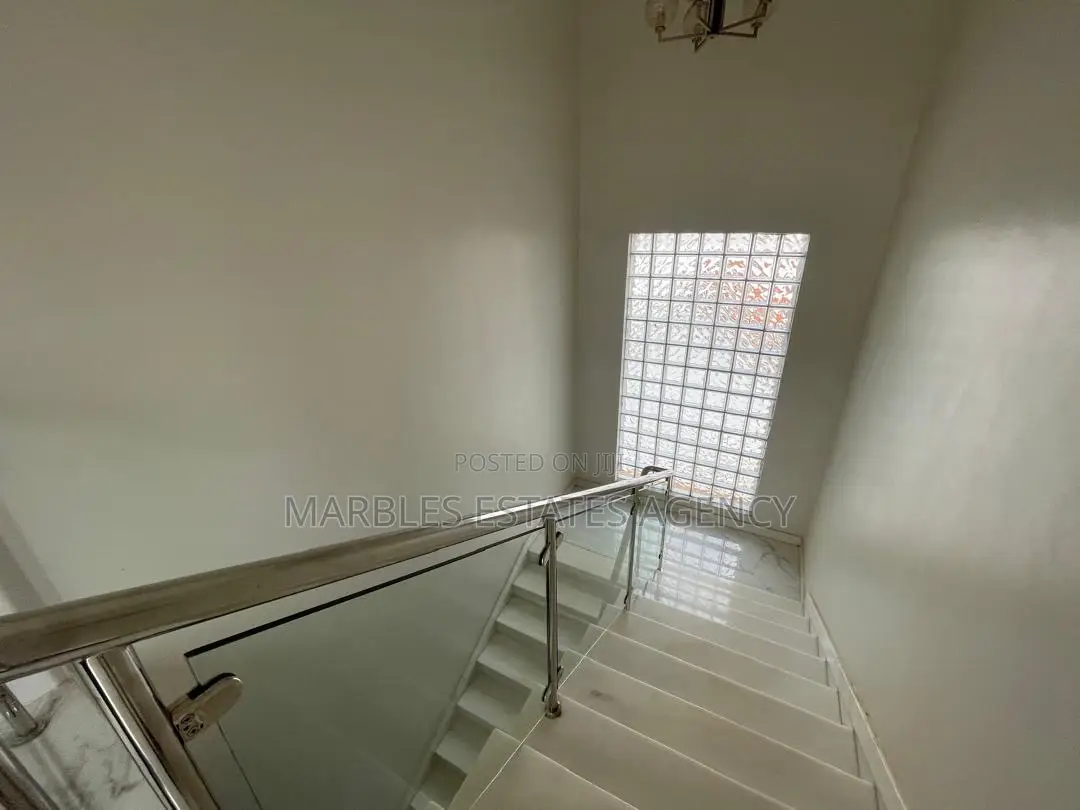 7bdrm House in Muyenga, Central Division for rent