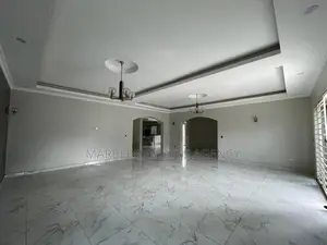 7bdrm House in Muyenga, Central Division for rent