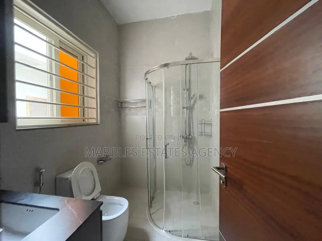 7bdrm House in Muyenga, Central Division for rent