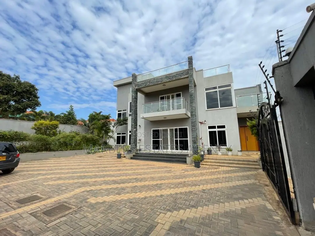 7bdrm House in Muyenga, Central Division for rent