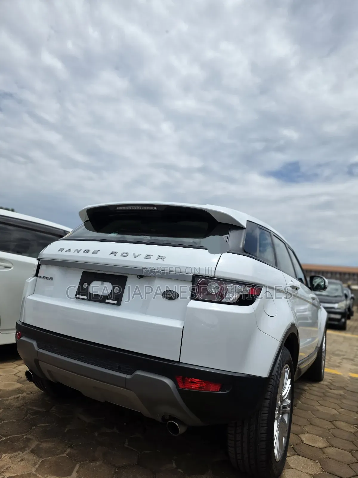 Land Rover Range Rover Evoque Pure 4dr SUV AWD (2.0L 4cyl Turbo 9A) White