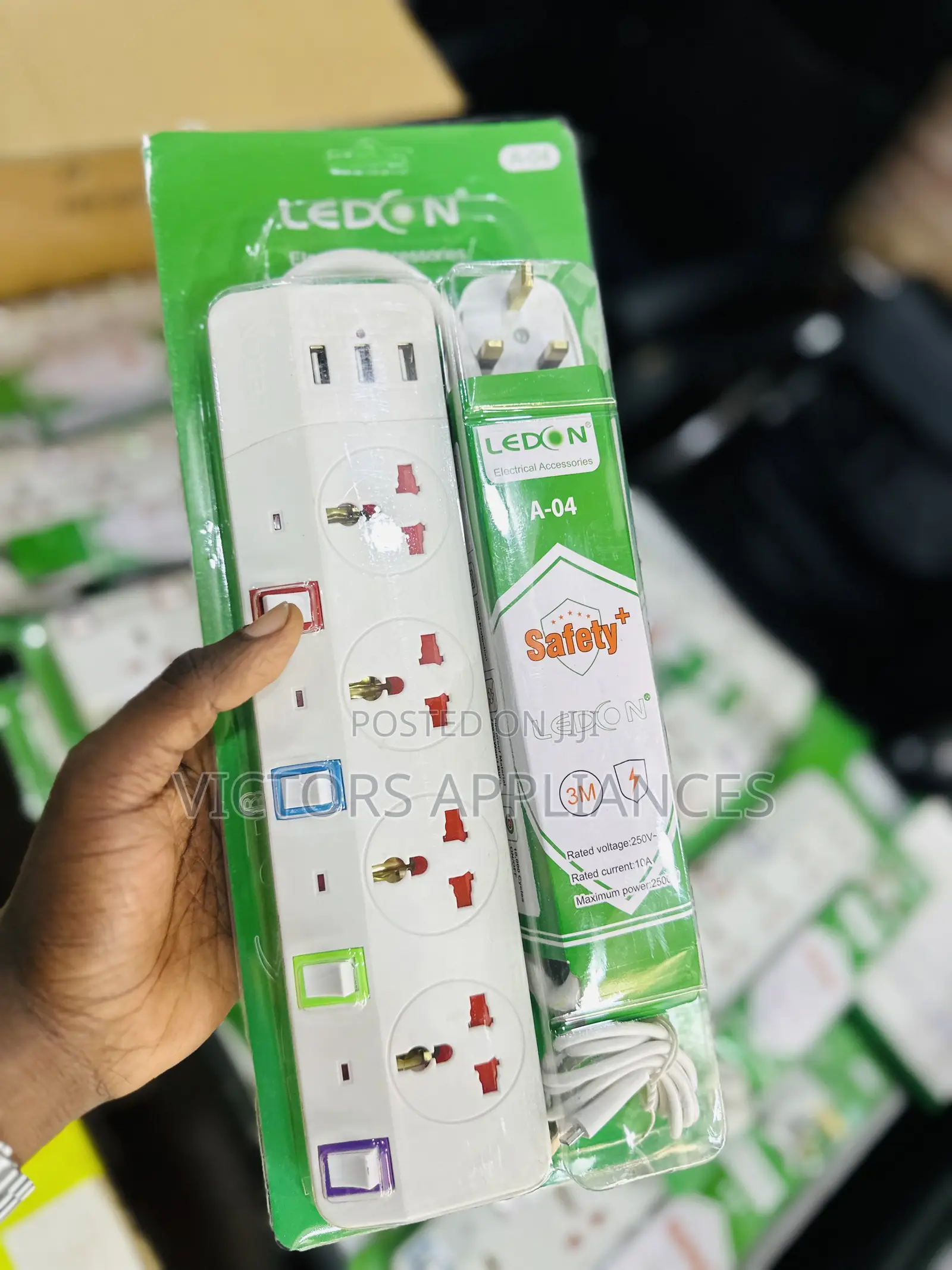 High Quality 4way Extension Sockets With 3 Usb Charging Ports