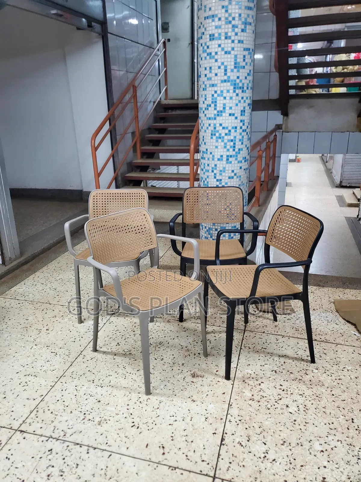 Plastic Chairs Armrest