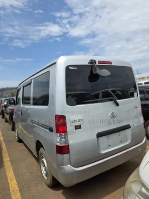 Toyota Lite-Ace 2013 Silver