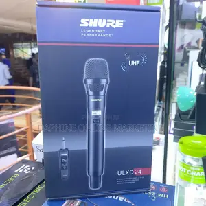 Shure Wireless and Rechargeable Microphone
