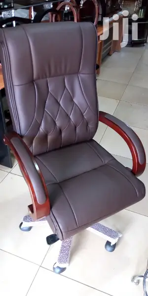 Executive Office Chair