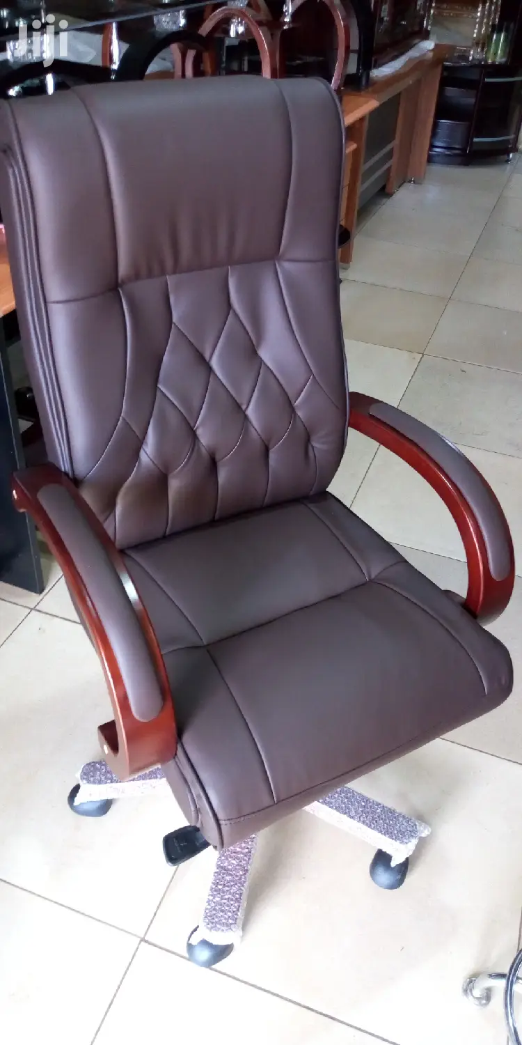 Executive Office Chair