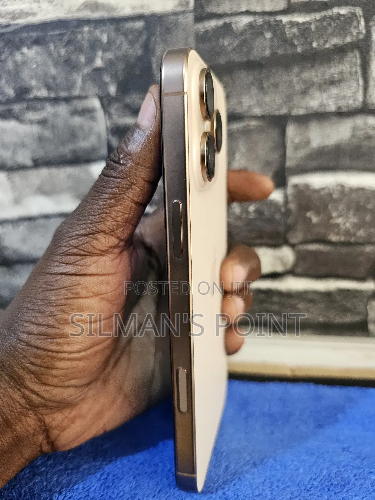 Apple iPhone 16 Pro Max 256 GB Gold