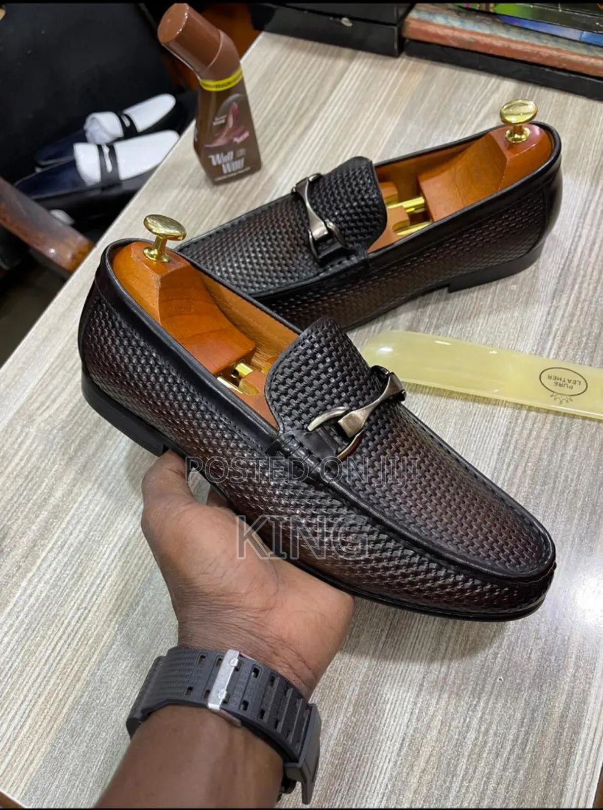 Solid Pure Leather Shoes