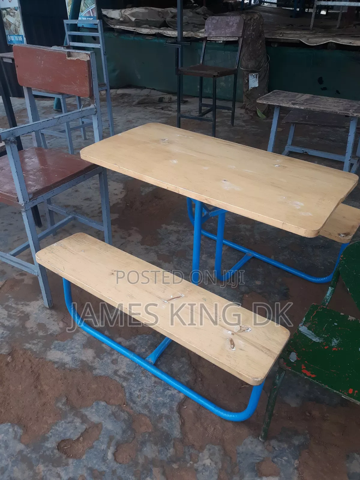 Nursery Curved Chair