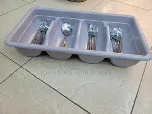 Hard Plastic Cutlery Organizer Set