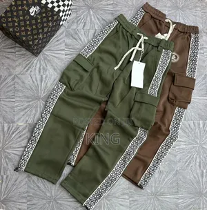 Amor Throw on Sweater