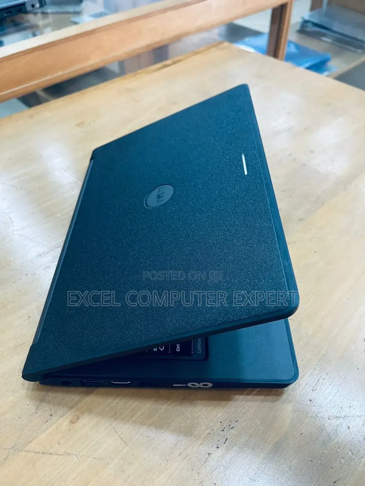 New Laptop Dell Latitude 11 3150 4GB Intel Core I5 HDD 500GB