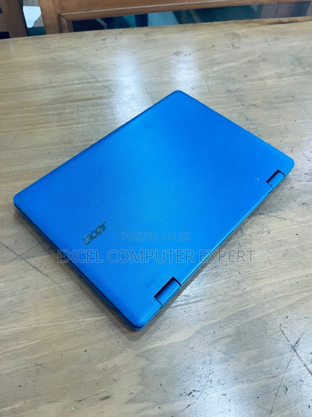 New Laptop Acer Aspire R-13 4GB Intel Core I5 SSD 500GB
