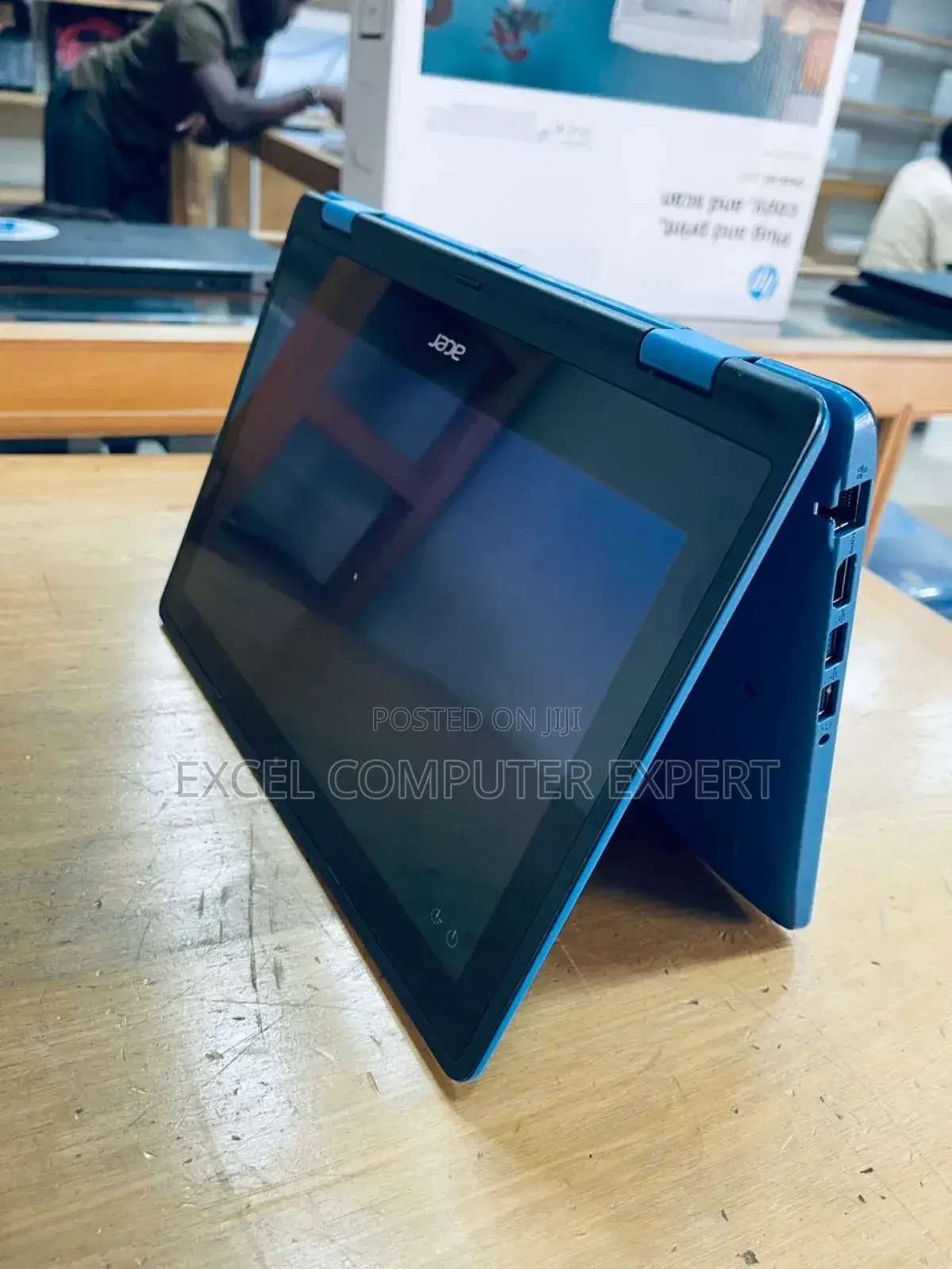 New Laptop Acer Aspire R-13 4GB Intel Core I5 SSD 500GB