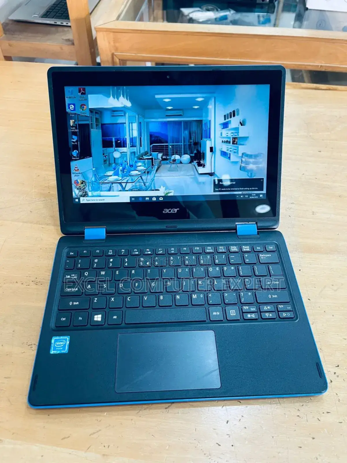 New Laptop Acer Aspire R-13 4GB Intel Core I5 SSD 500GB