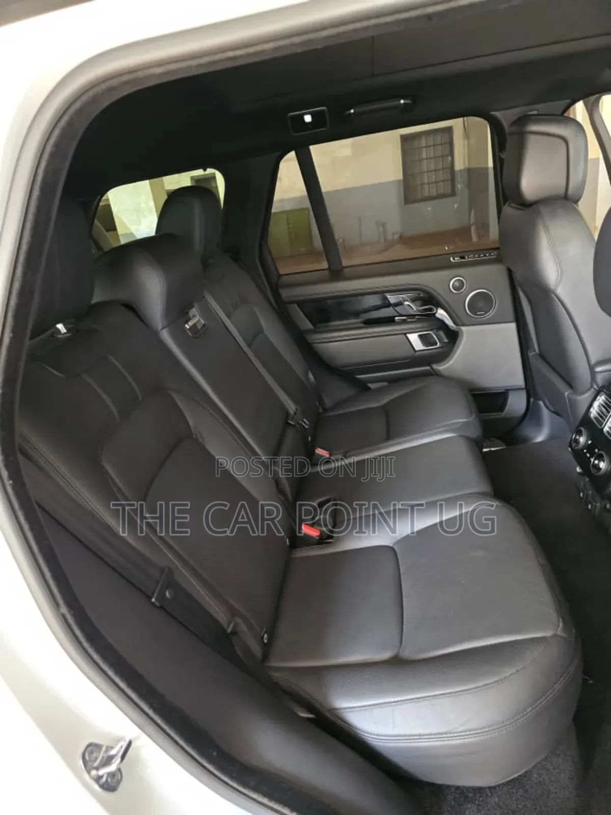 Land Rover Range Rover Vogue 2019 Pearl