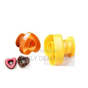 Plastic Heart Shaped Donut Mold