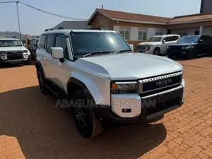 New Toyota Land Cruiser Prado 2.7 2024 White