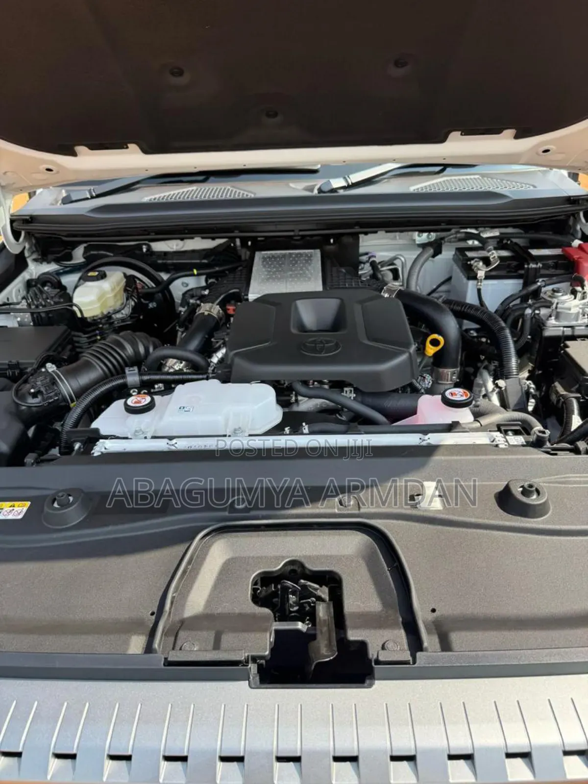 New Toyota Land Cruiser Prado 2.7 2024 White