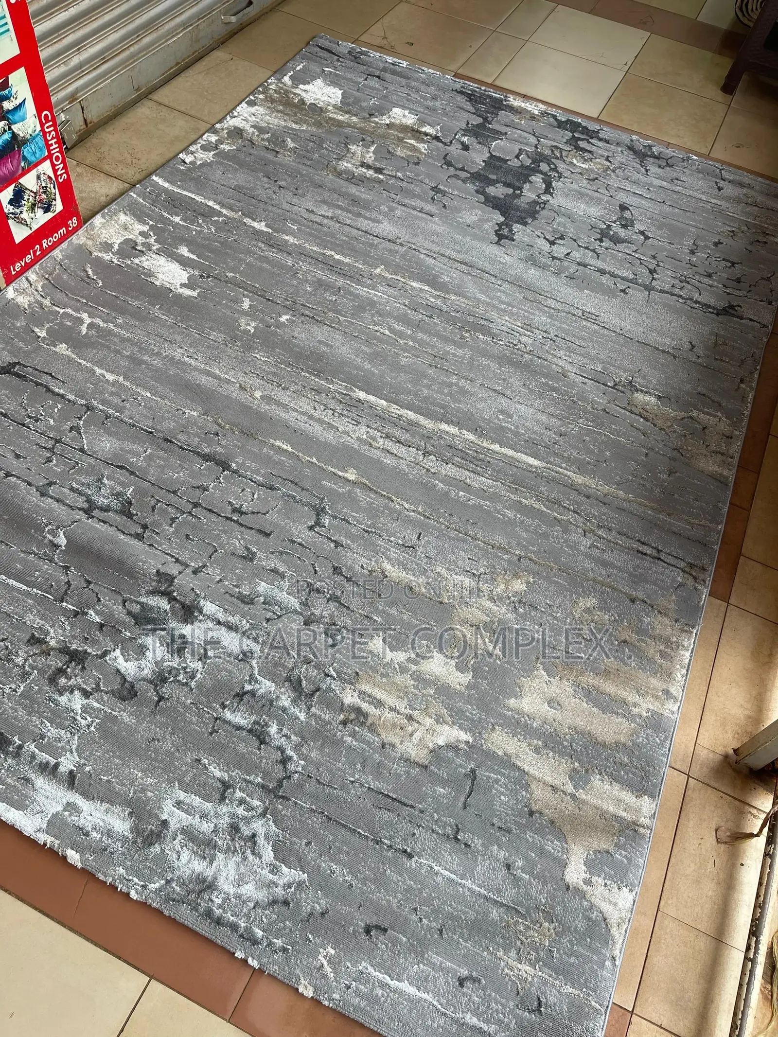 Modern Centre Carpets 