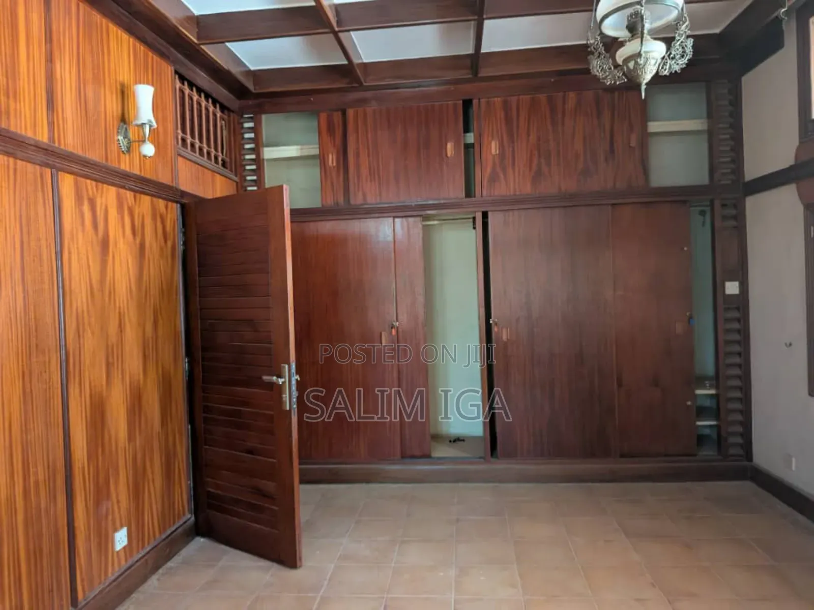 4bdrm Bungalow in Kololo Property, Central Division for rent