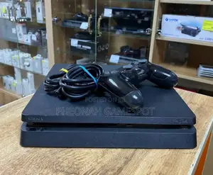 Home Used Playstation 4 Slim in a Good Condition. It's Chipped.