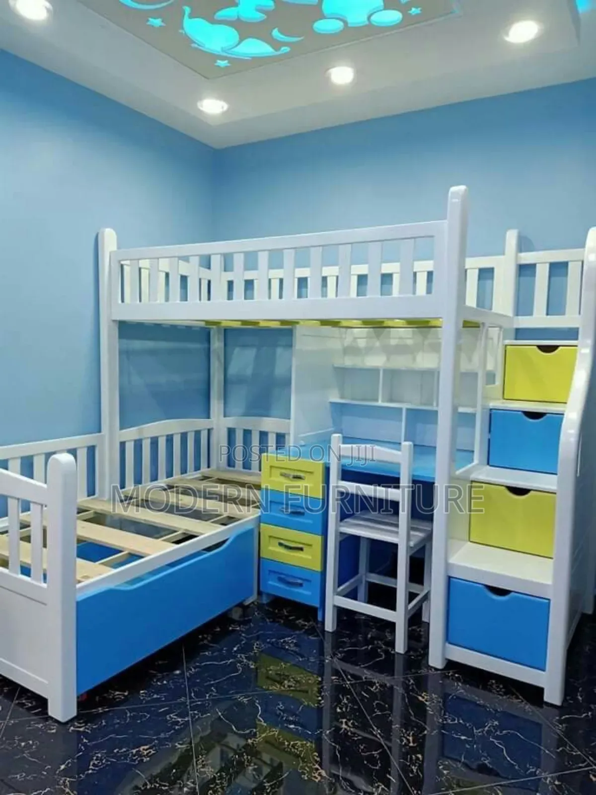 Modern Decker of 3x6 Feet