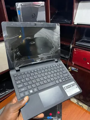 Laptop Acer TravelMate B113 4GB Intel Celeron HDD 500GB