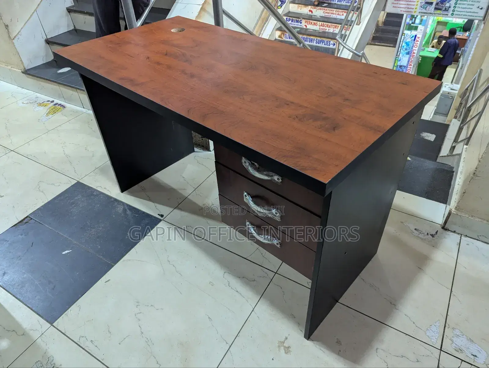 Brand New 1.2 Metres// 120cm Office Desk With 3 Fixed Drawers
