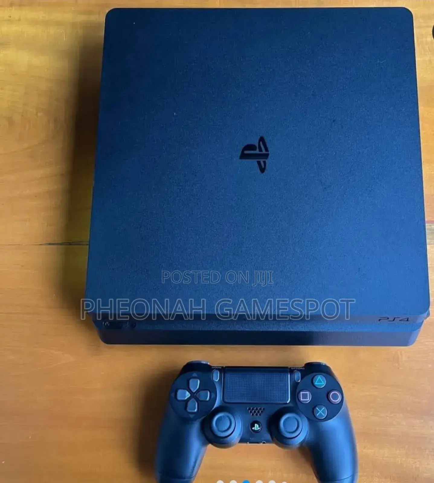 Perfect Ps4 Slim Package. 12 Games and 2 Brand New Controllers