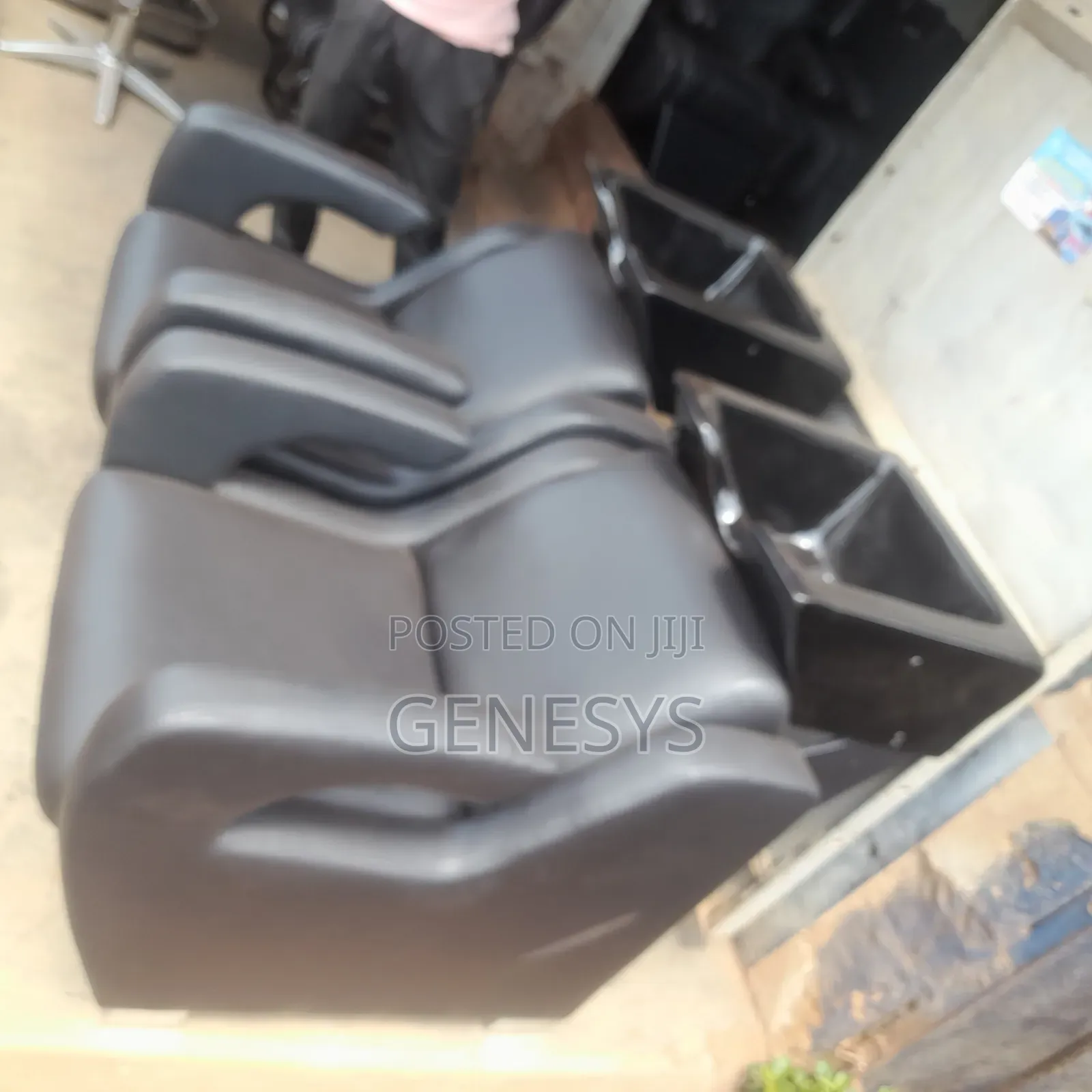 Fibre Saloon Sink Chairs