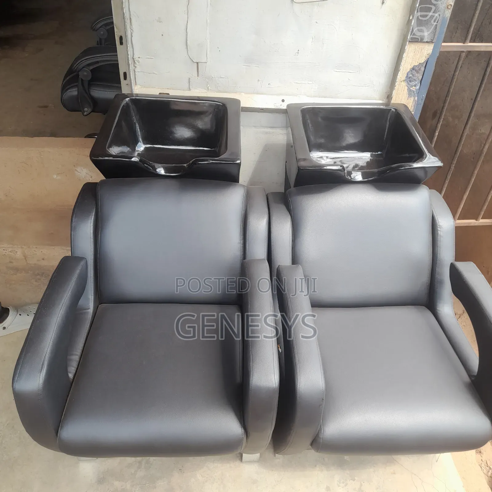 Fibre Saloon Sink Chairs