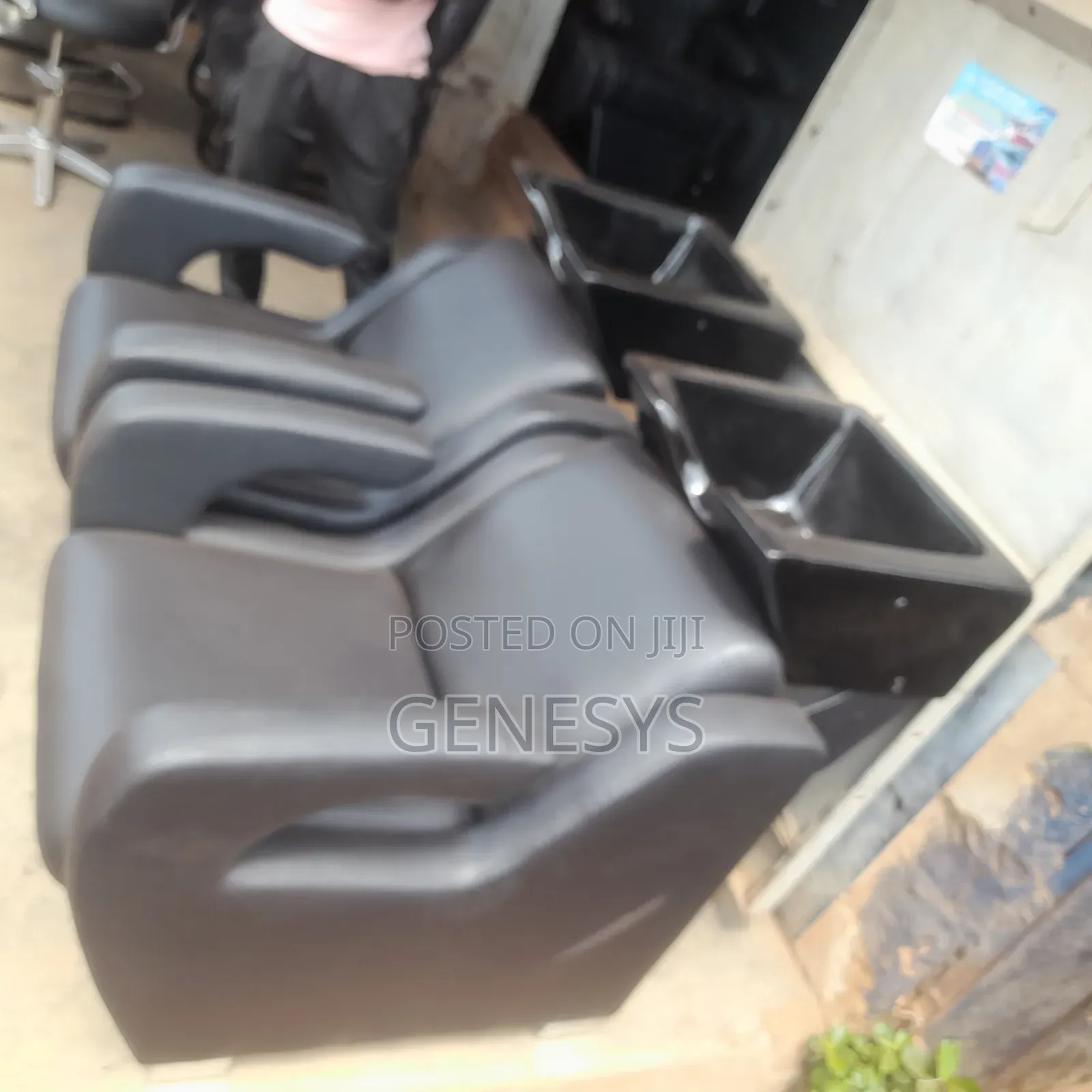 Fibre Saloon Sink Chairs