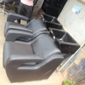 Fibre Saloon Sink Chairs