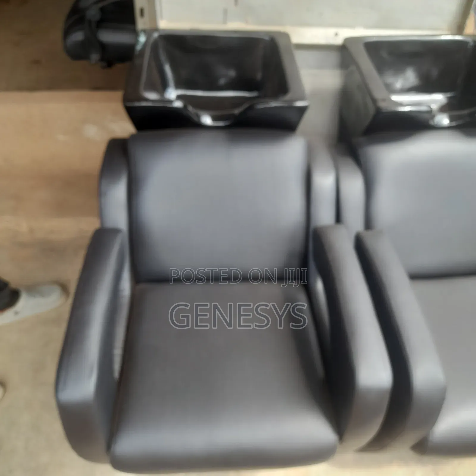Fibre Saloon Sink Chairs