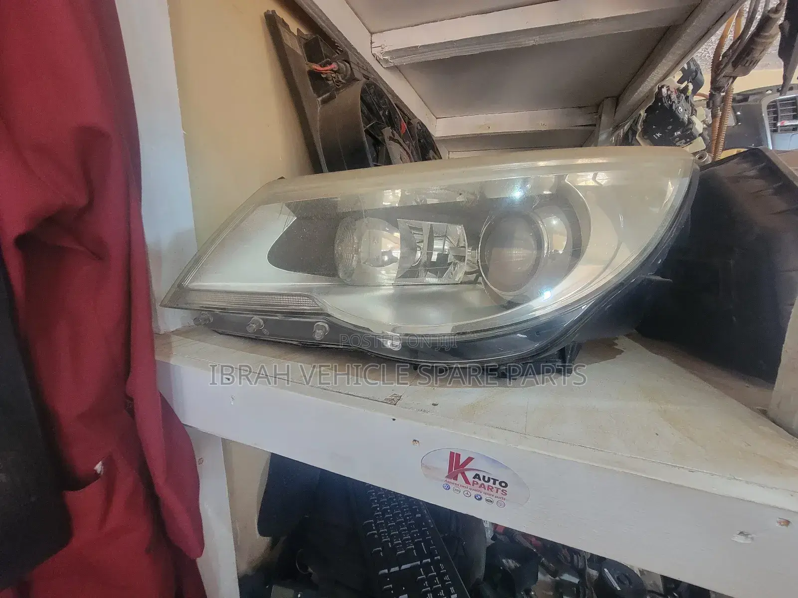 Tiguan Headlights