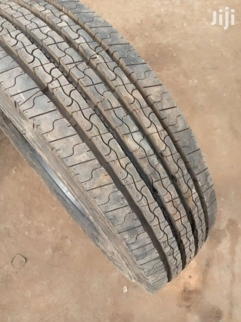 215/75r17.5