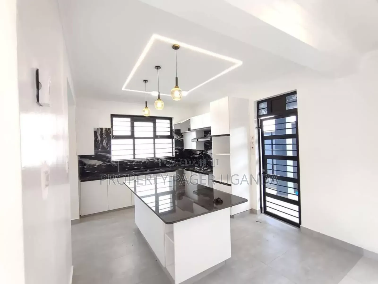4bdrm Duplex in Kulambiro-Kungu Ring, Nakawa for sale