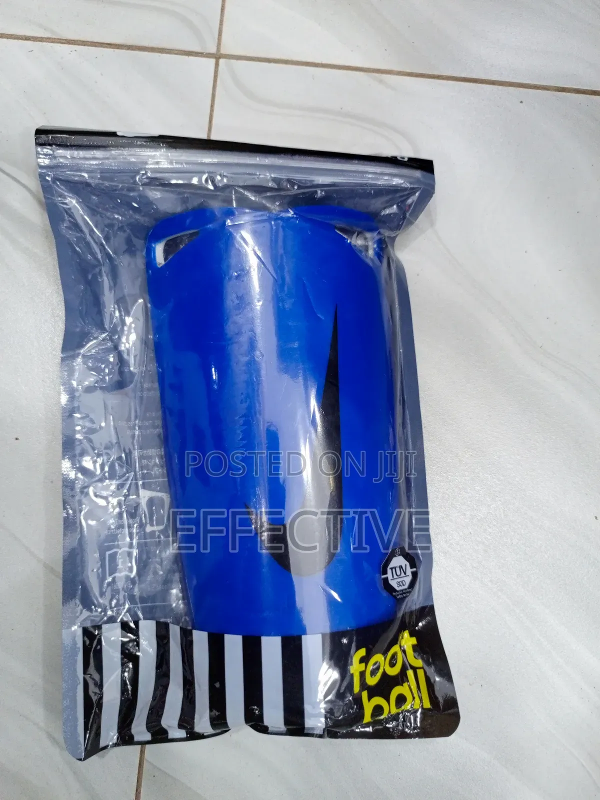 Nike Football Shin Guards (Large)