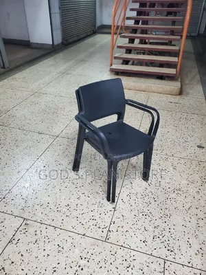 Exercised Plastic Chairs Plastic Chairs