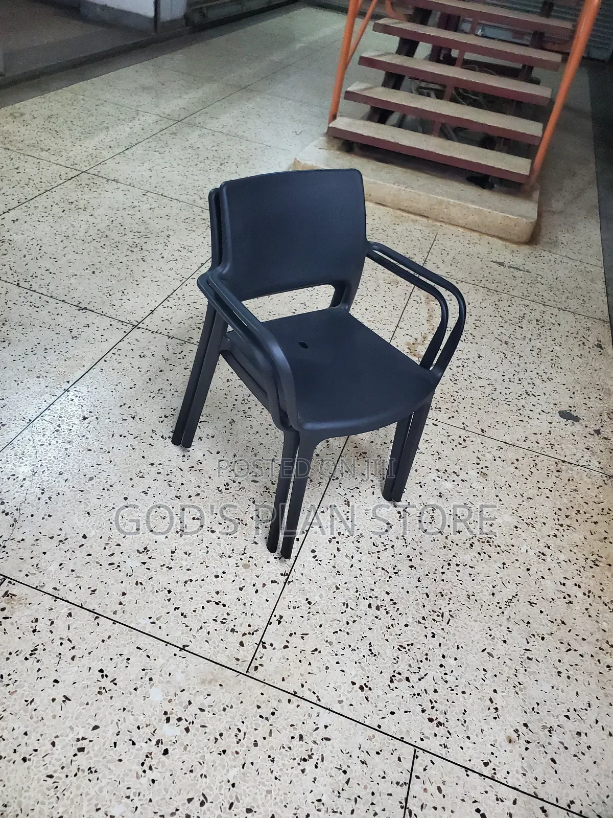 Exercised Plastic Chairs Plastic Chairs